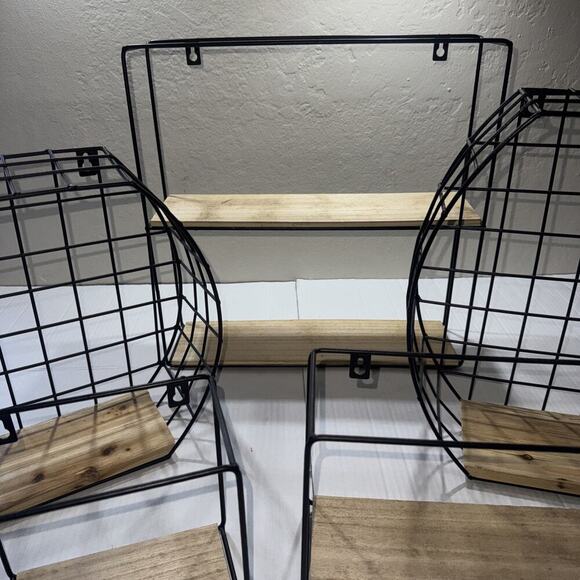 Lot Of 5 Shelves Different Styles And Sizes - Picture 4 of 4